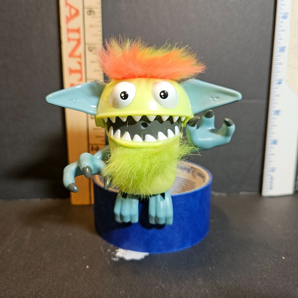 Scritterz Battyz Green Talking Finger Pet Toy Interactive Electronic -Tested