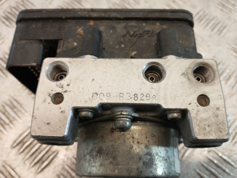 2013 HONDA SH300I ABS Pump