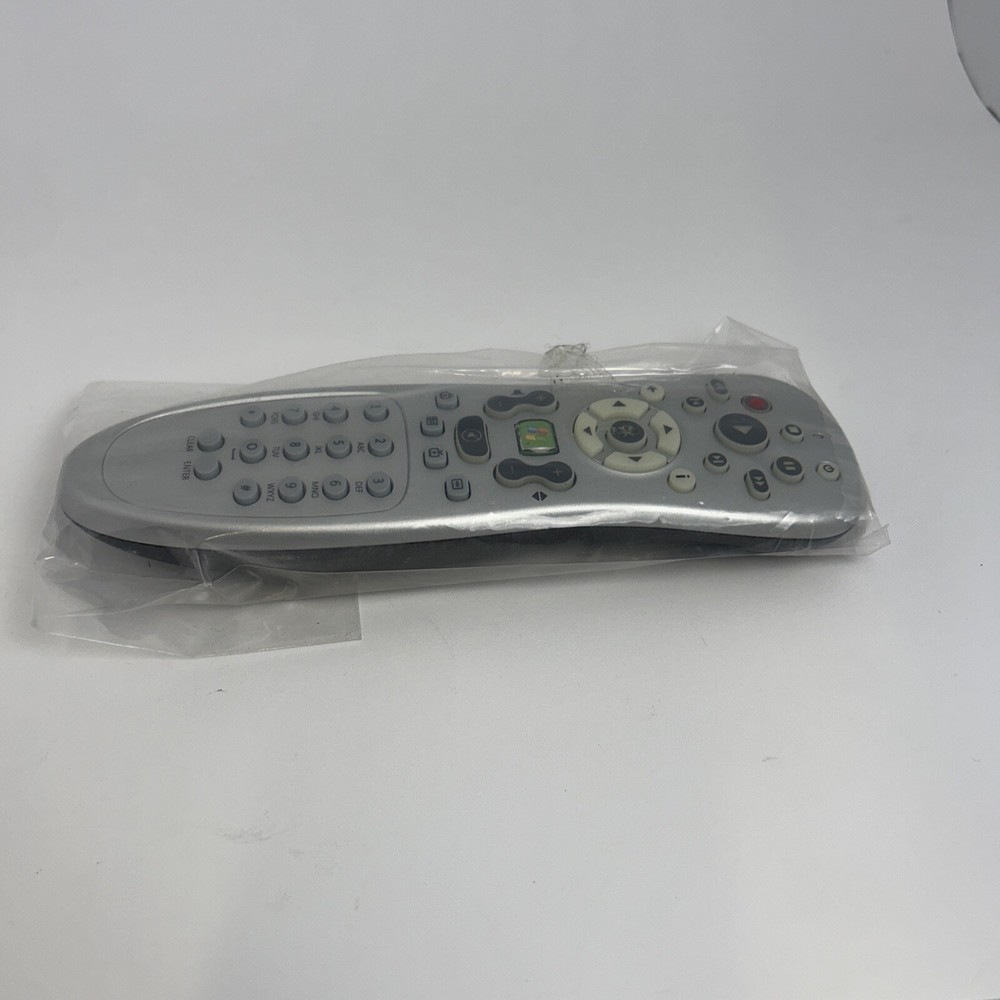 Microsoft RC6 IR Windows Media Remote Control (RC1534034/00)