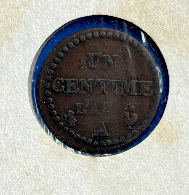 No Date France Un Centime. PLEASE READ POSTAGE DETAILS. 18