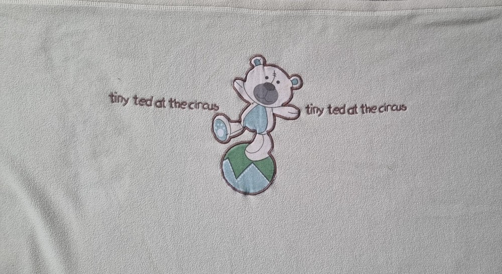 Lovely cream Tiny Ted blanket cute Tiny Ted and the circus