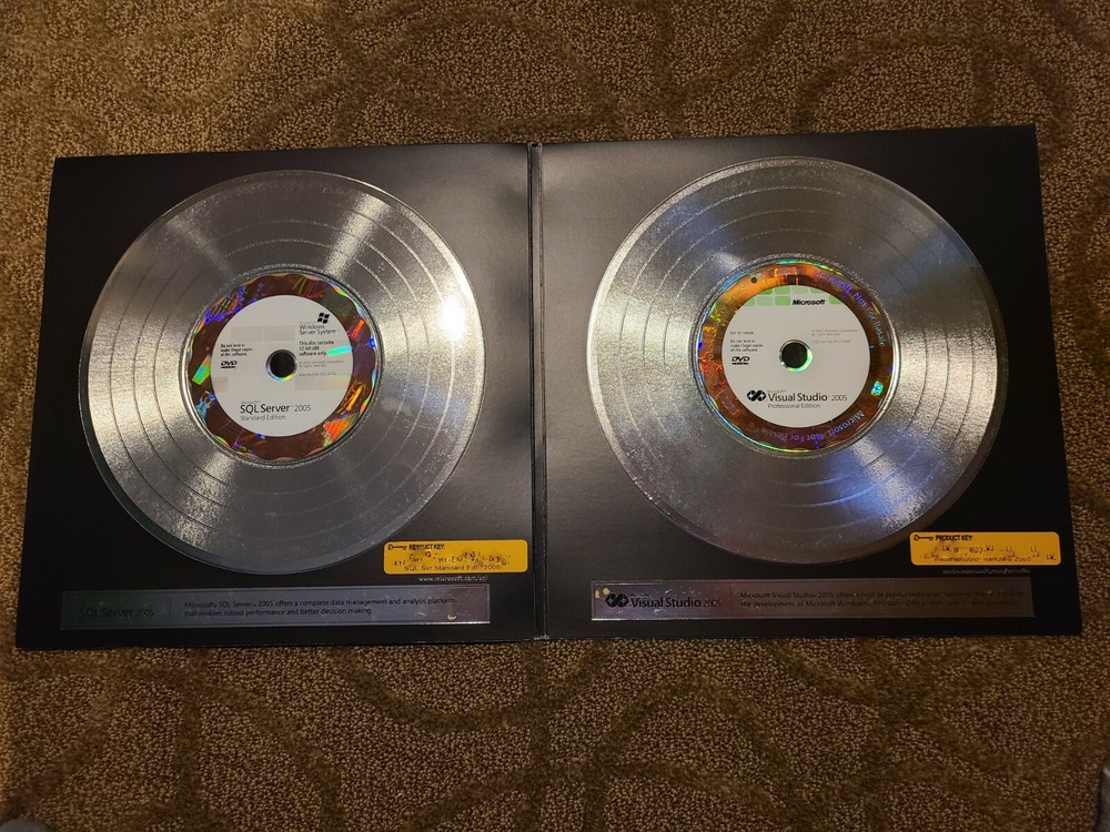 Microsoft Visual Studio Professional 2005 SQL Server Standard 2005 Ready Launch