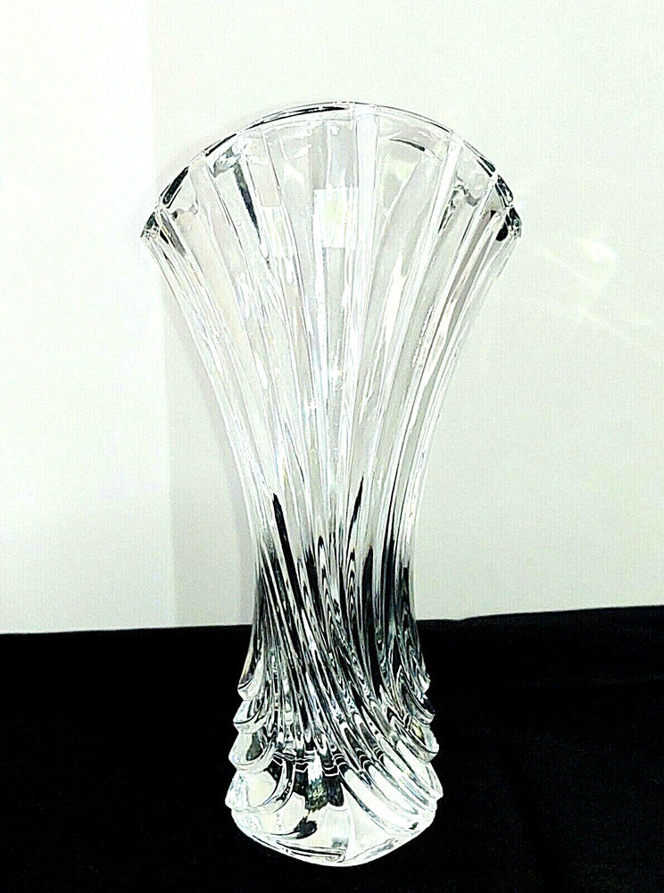 CRYSTAL MIKASA  BUD VASE