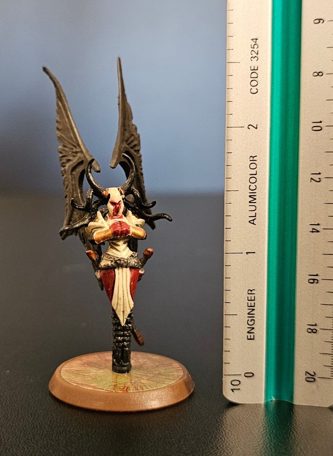 Heroscape Miniature - Runa - Winged Demon Warrior - D&D Compatible - RPG