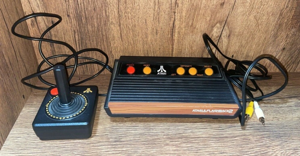 Atari Flashback 2 with Joystick & AV Cable Video Game Console Missing Power Cord