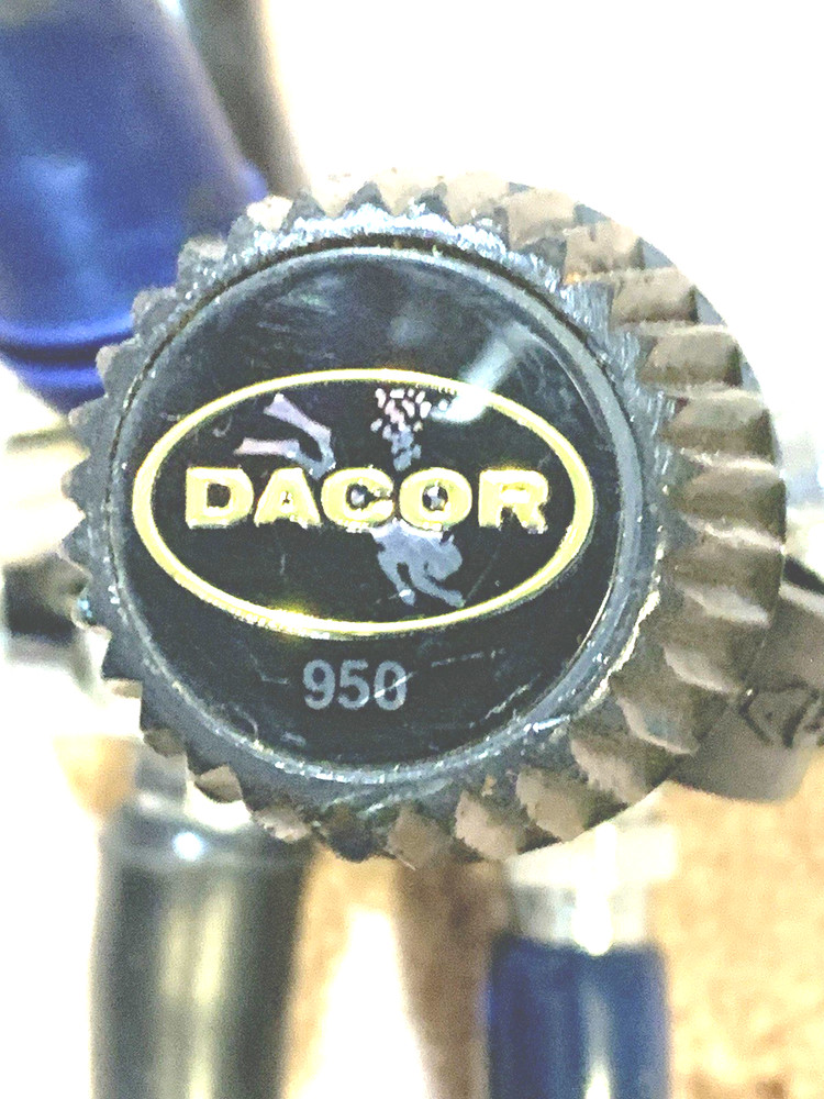 SCUBAPRO CONSOLE, RUGULATOR, VALVE $200