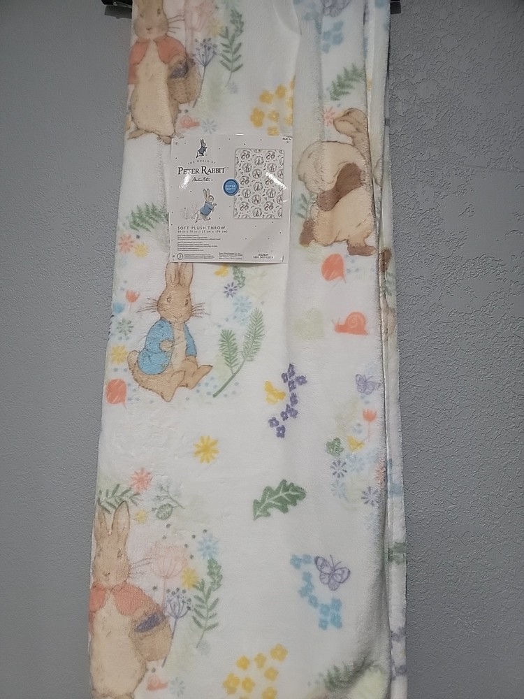 Beatrix Potter Peter Rabbit Plush Easter Throw Blanket 50 X 70" NWT HTF