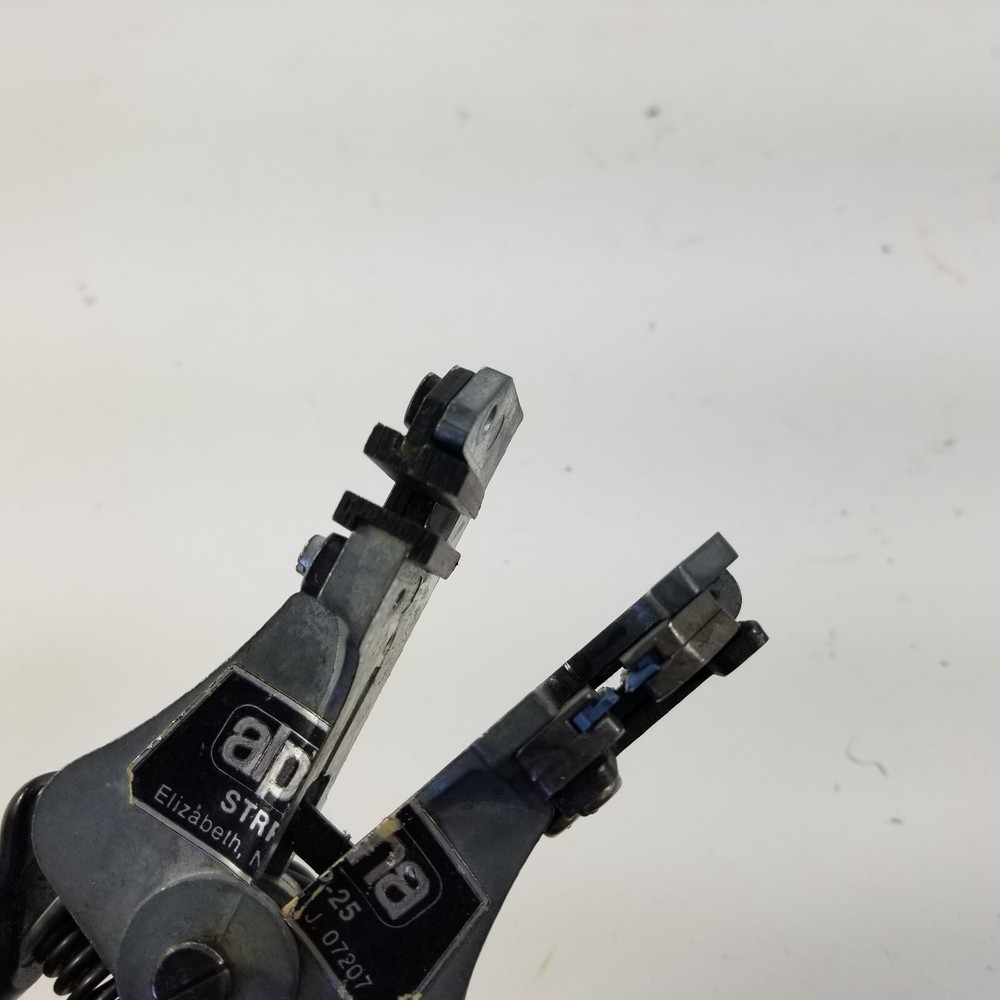 Alpha STRP-25 Wire Strippers