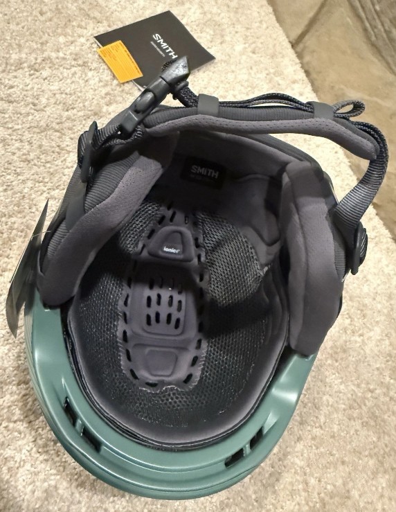 Smith Accel MIPS Ski/Snowboard Helmet - Matte Cactus Green. Medium