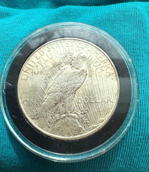 1923-D $1 Peace Dollar in Capsule