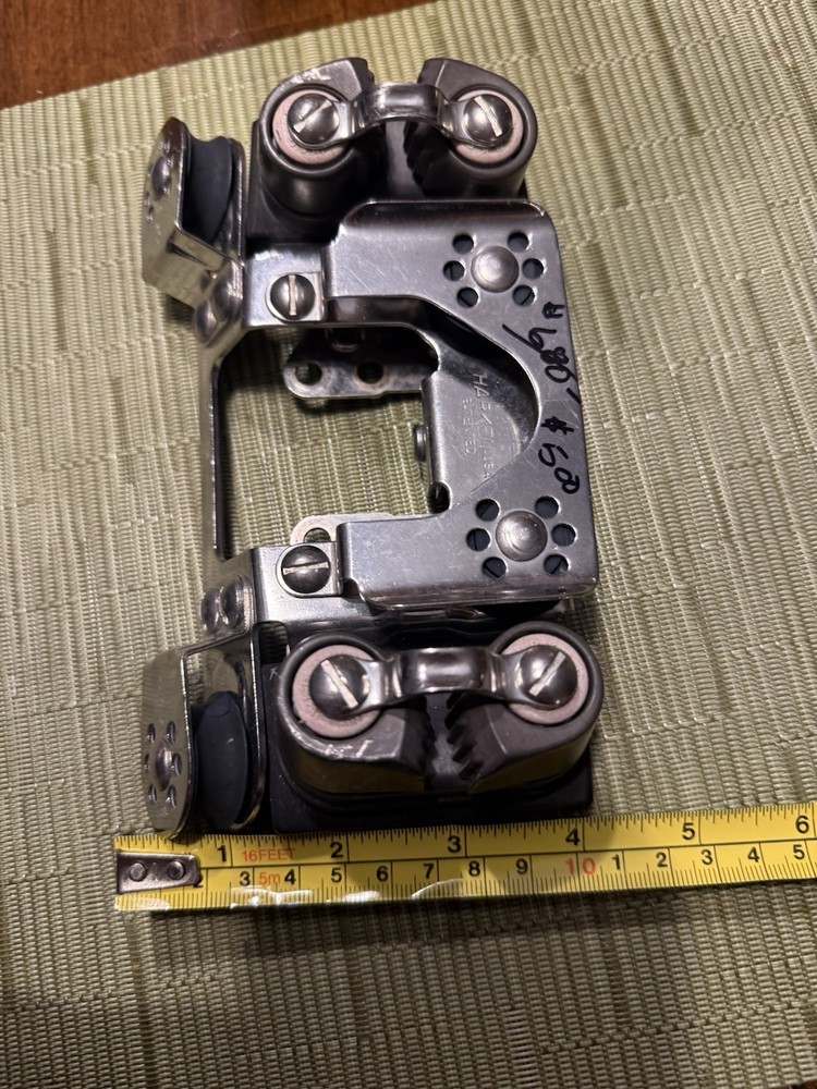 27mm Harken Windward Sheeting Car