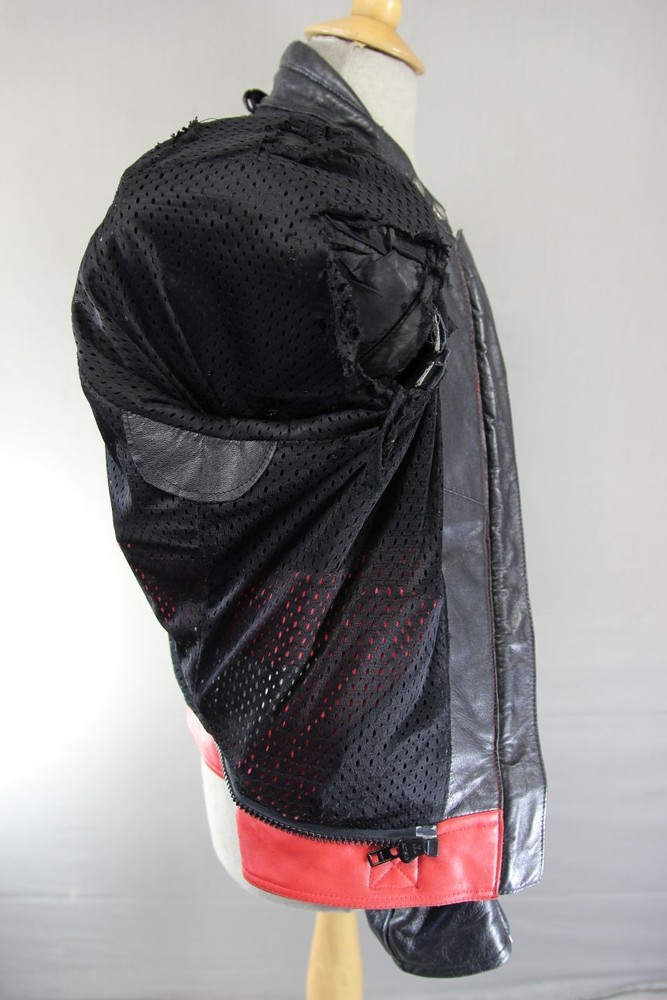 MQP BLACK, RED, WHITE & GREY LEATHER BIKER JACKET WITH BACK PROTECTOR: 42 INCHES