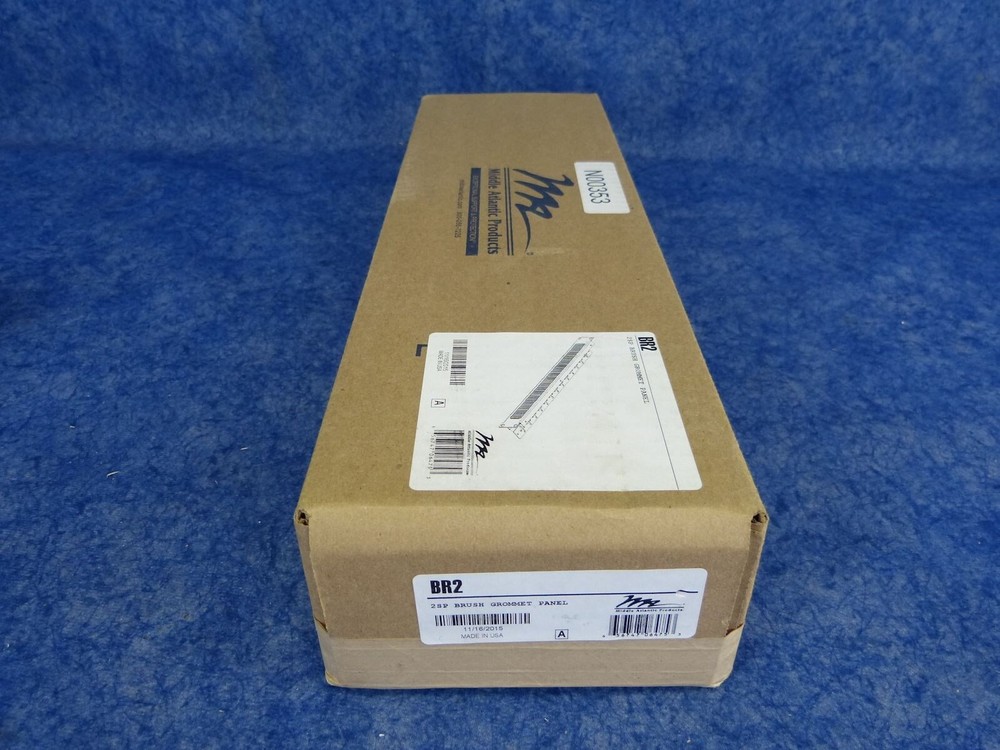 NEW Middle Atlantic BR2 2RU Space Brush Grommet Panel (H3)