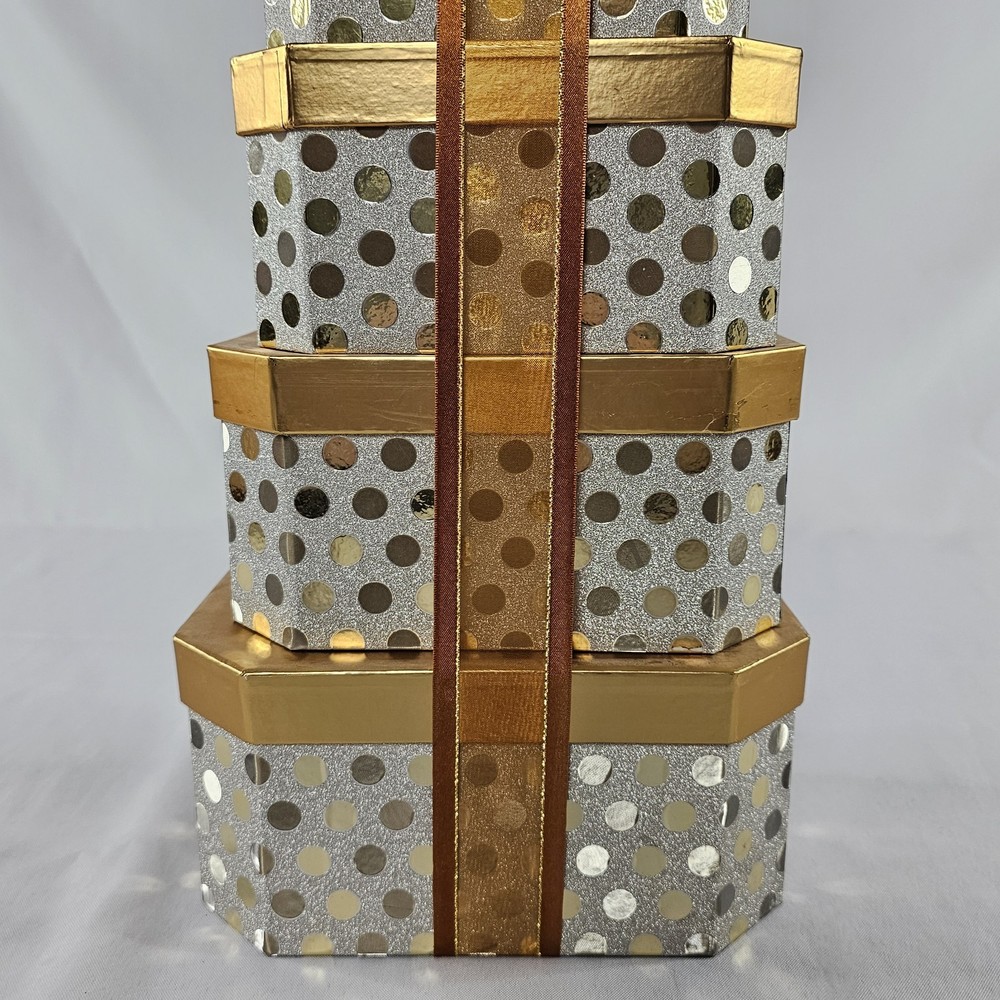 6 Nesting Gift Boxes Gold Dots on Silver Glitter Background Gold Lids Bow READ⬇