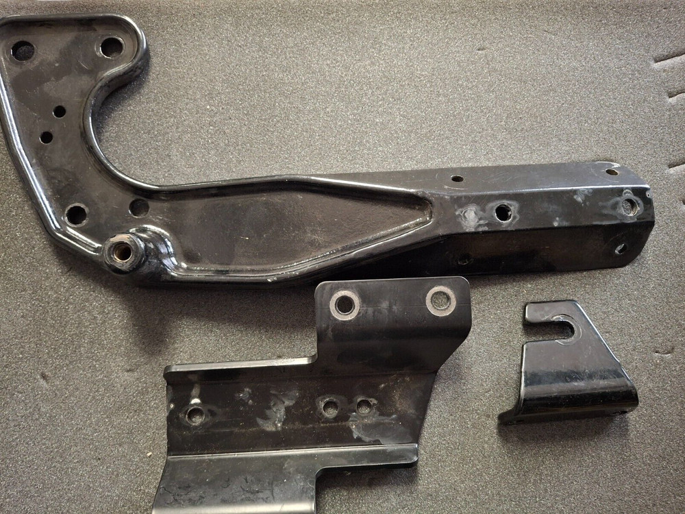 Harley Muffler Support Bracket 12-Up # 65500004