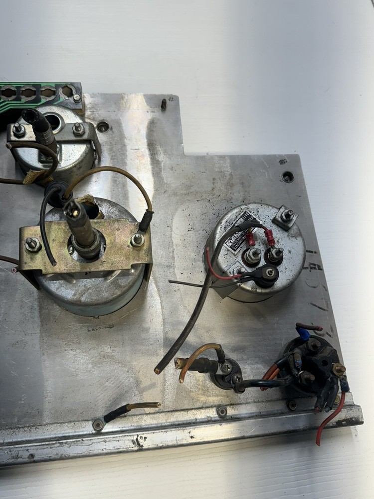 1981 Peterbilt 362 Cabover Instrumental Cluster Dash