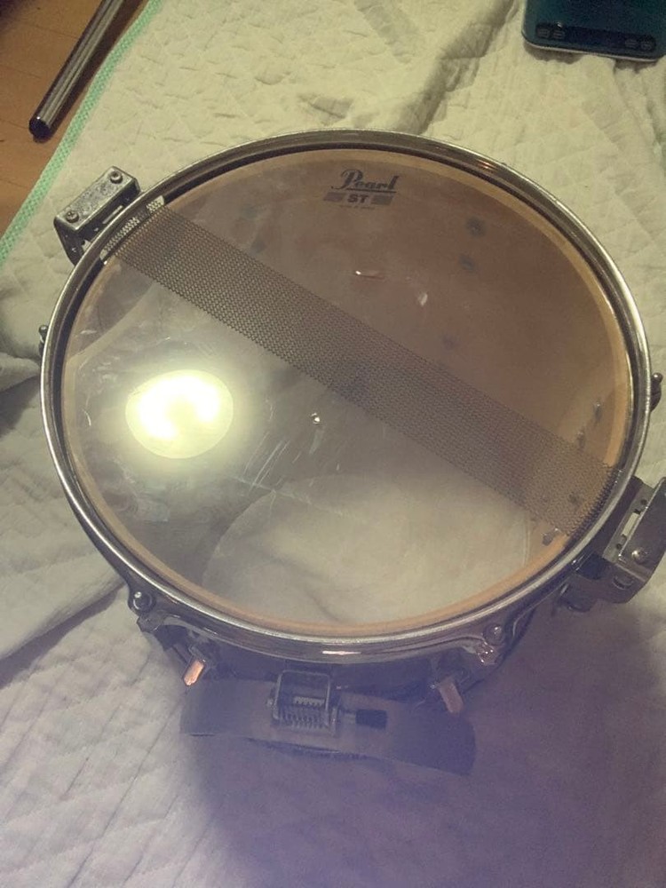 Pearl marching snare 13 inches