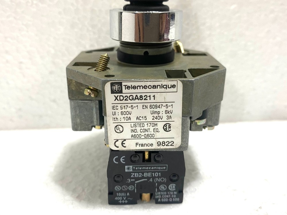 Schneider Electric XD2GA8211 Joystick Controller