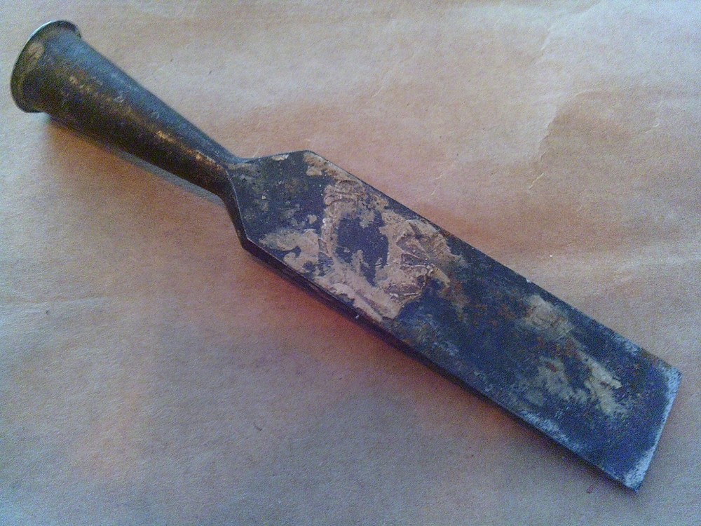 Vintage Fulton 1" Chisel