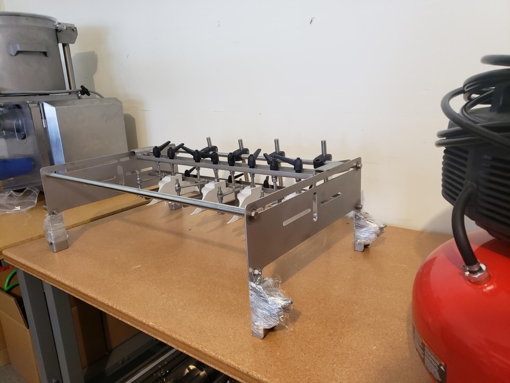 Rondo fold over pastry ploughs - Ex display