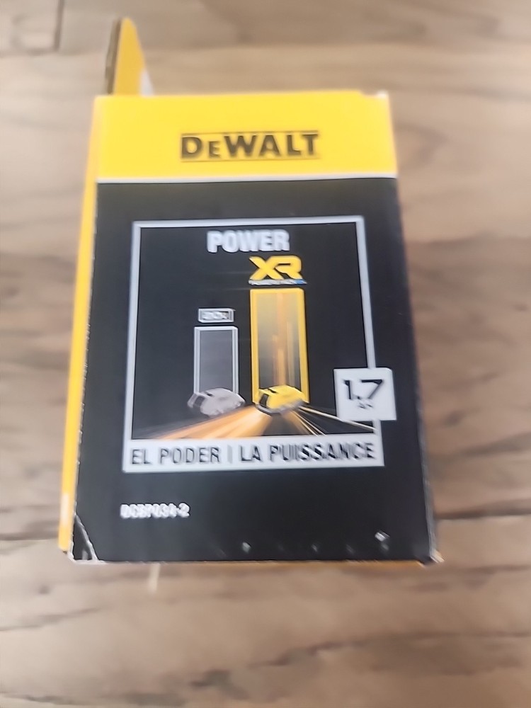 DEWALT DCBP034-2 20V POWERSTACK Compact Li-Ion Battery (Pack of 2)