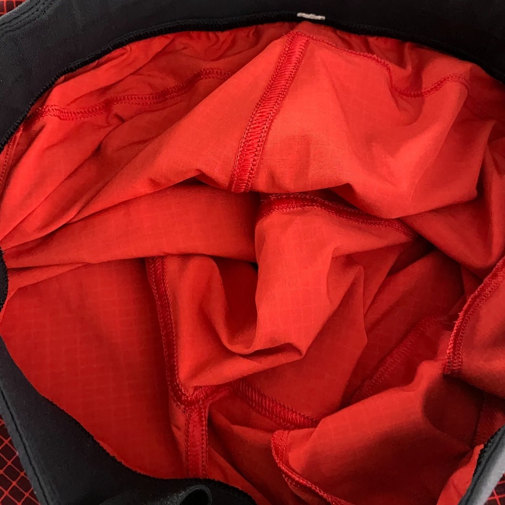 Lululemon Core Shorts Men's Medium Red Black Grid Unlined Workout L-2105