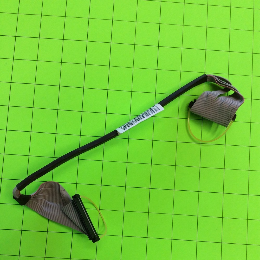 Desktop Computer CN-0WC670 Drive Cable