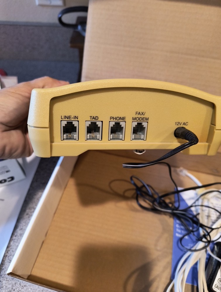 Vintage 1996 ComSwitch 5500 Automatic Phone Line Sharing Device