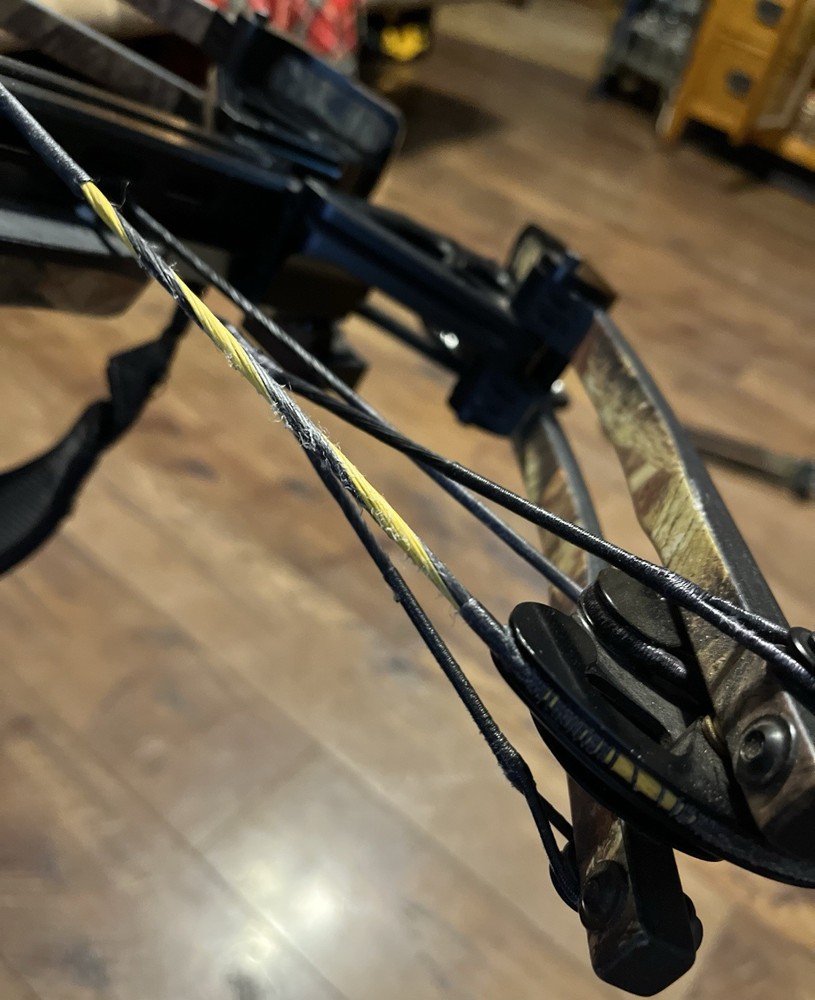 TenPoint Stealth SS Crossbow Package with Scope and ACUdraw