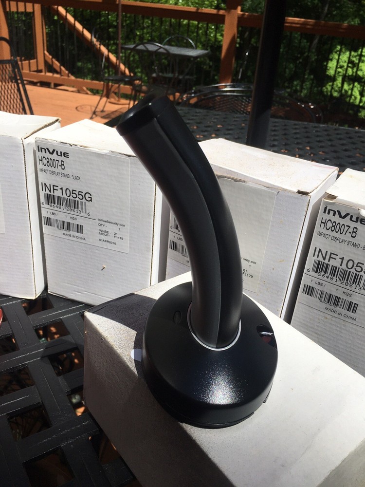 Invue HC8007-B impact security display stand - Antitheft Black Group Of 6 Stands