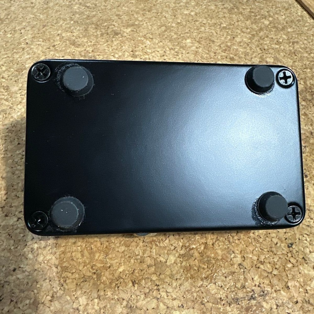 EBS MULTICOMP Studio Edition Limited Pearl White Edition