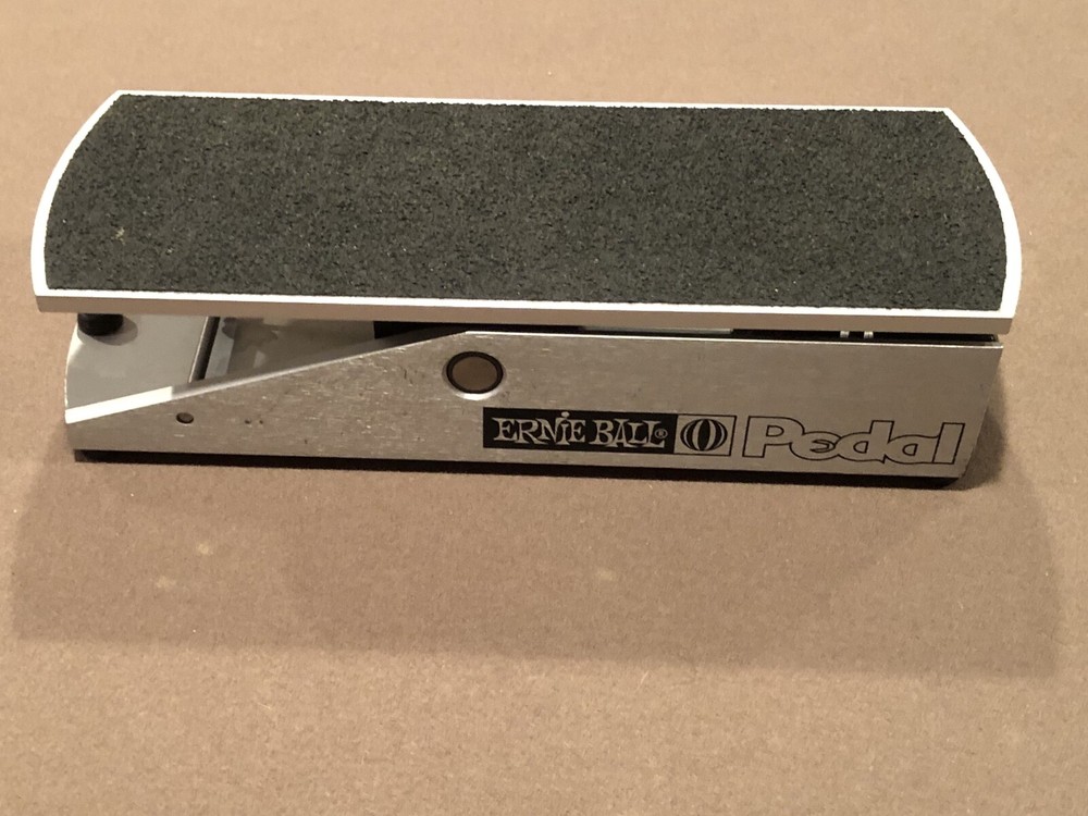 Used Ernie Ball Volume Pedal  6166