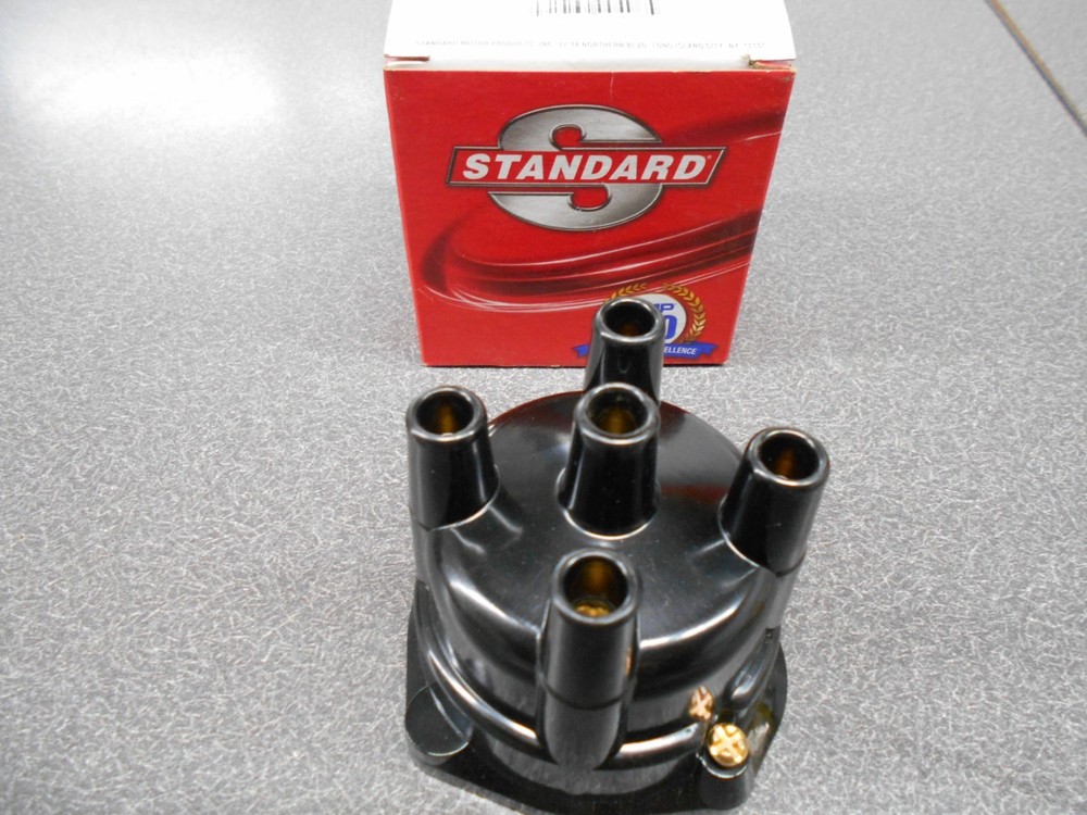 Standard DR437 Distributor Cap with Brass terminals, NOS!