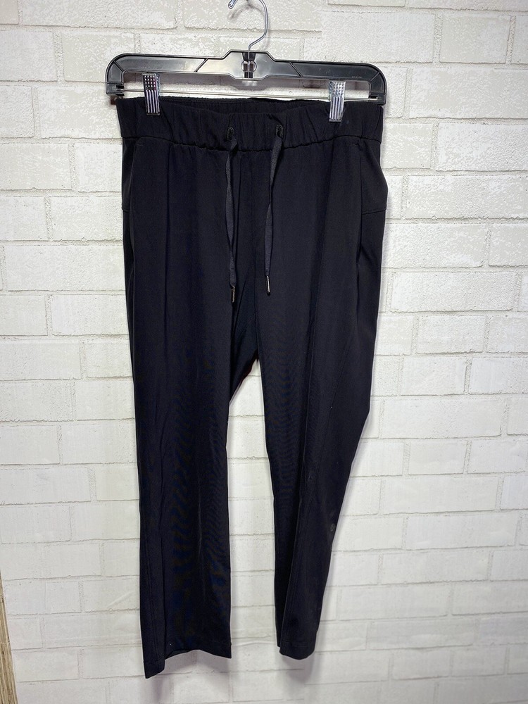 Lululemon Cropped Yoga 4 Drawstring Black Pants EUC