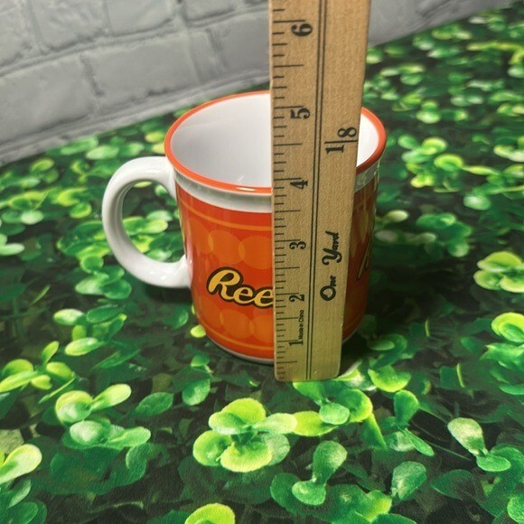 Reese’s Coffee Mug Orange Licensed Product