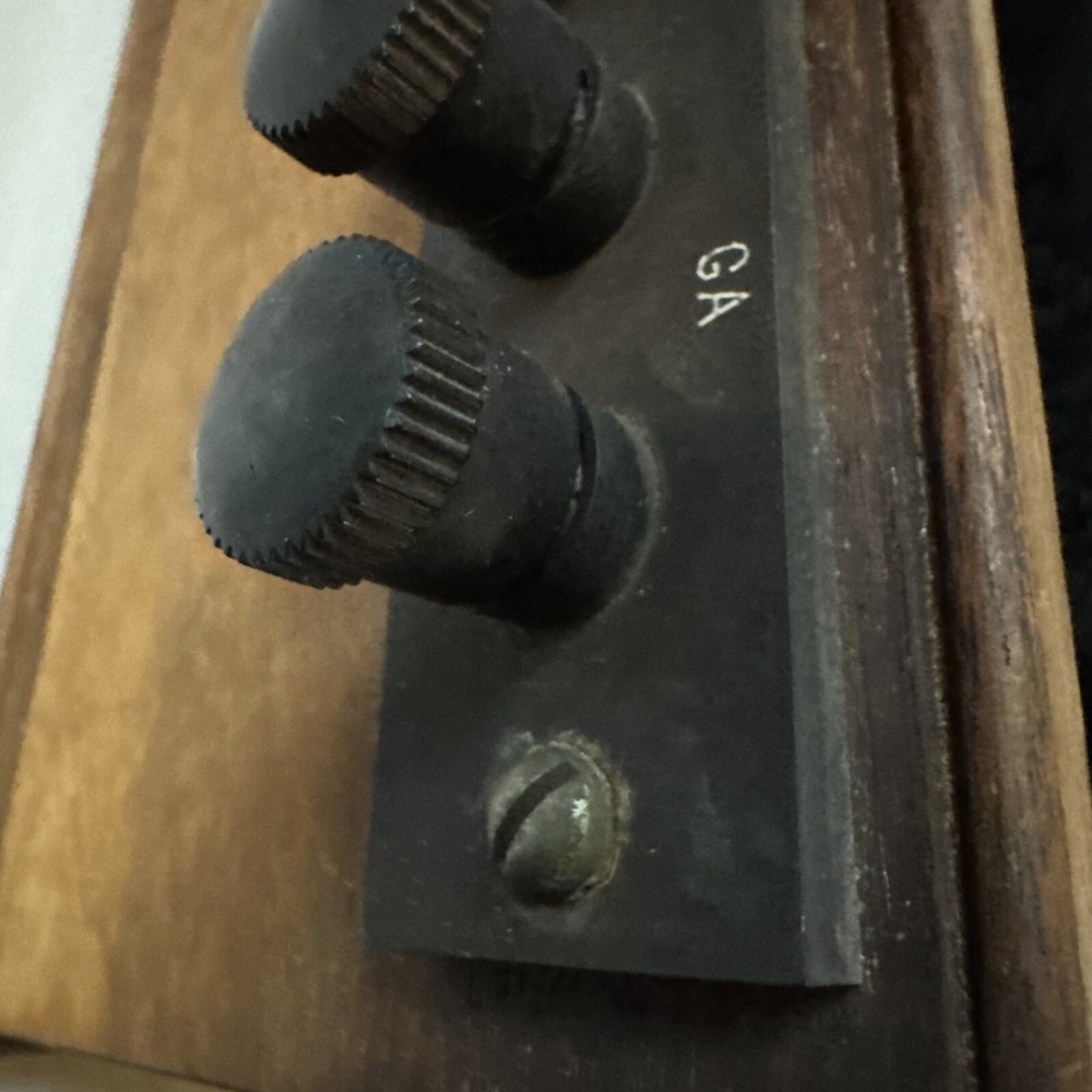 vintage LEEDS & NORTHRUP CO. 2420D light beam galvanometer