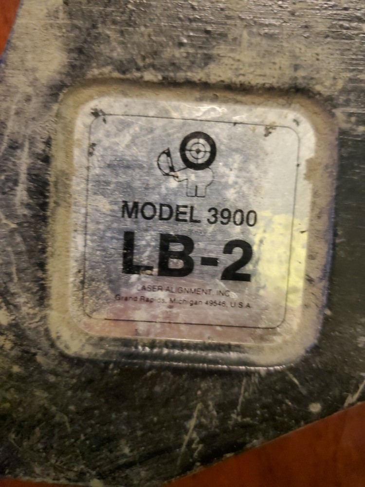 Equipment Lazer Alignment Model 3900. LB-2 Lazer holder.