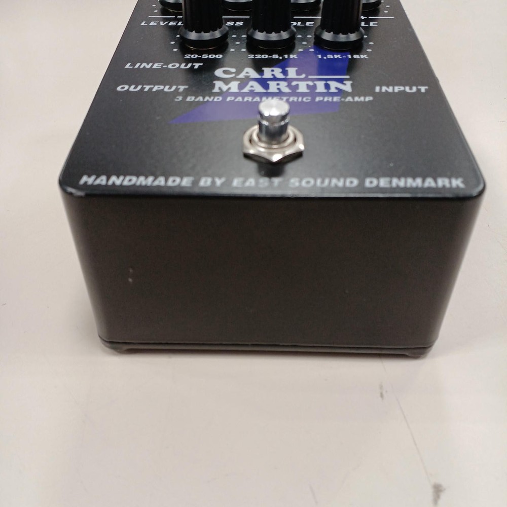 Carl Martin 3Band Parametric Pre-Amp Effector