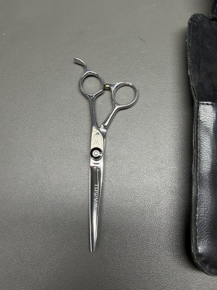 Washi Beauty Scissors w/ case and razor