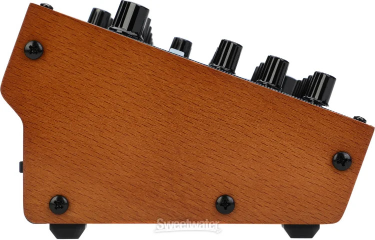 Behringer Proton Paraphonic Analog Synthesizer