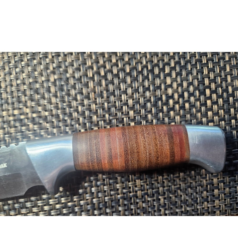 Mossy Oak Fixed Blade Knife w/sheath