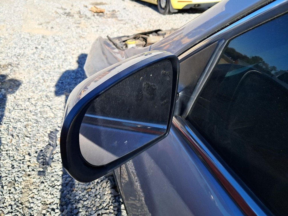 CHEROKEE 2019 Glove Box 4835204