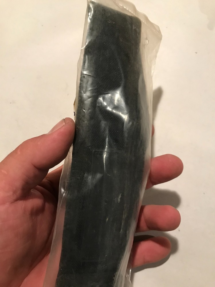 Uncle Mike's Streamlight Stinger Flashlight Pouch