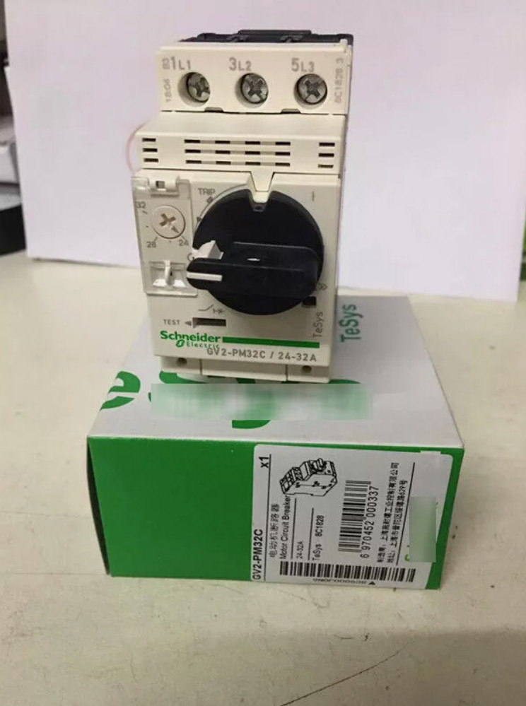 1pcs Circuit Breaker GV2-PM32C