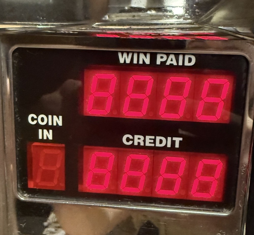 BALLY 5500 Wild Party Win Credit Display - Tested & Working -