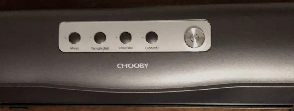 Chooby Food Vacuum Sealing Machine Model HK012