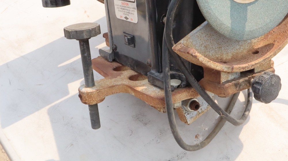 Foley Belsaw Model 1055 Sharp-All Saw & Tool Grinder W Cast Iron Mounts Table