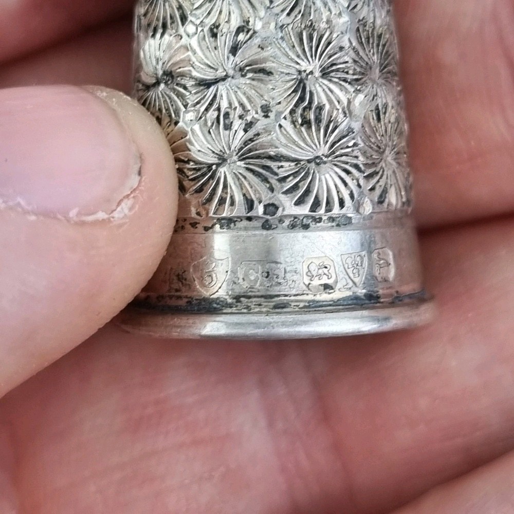 Antique Solid Silver Thimble Chester 1921 Charles Horner