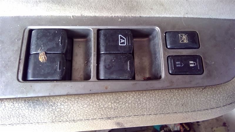 VERSA 2012 Fuse Box Cabin 6788