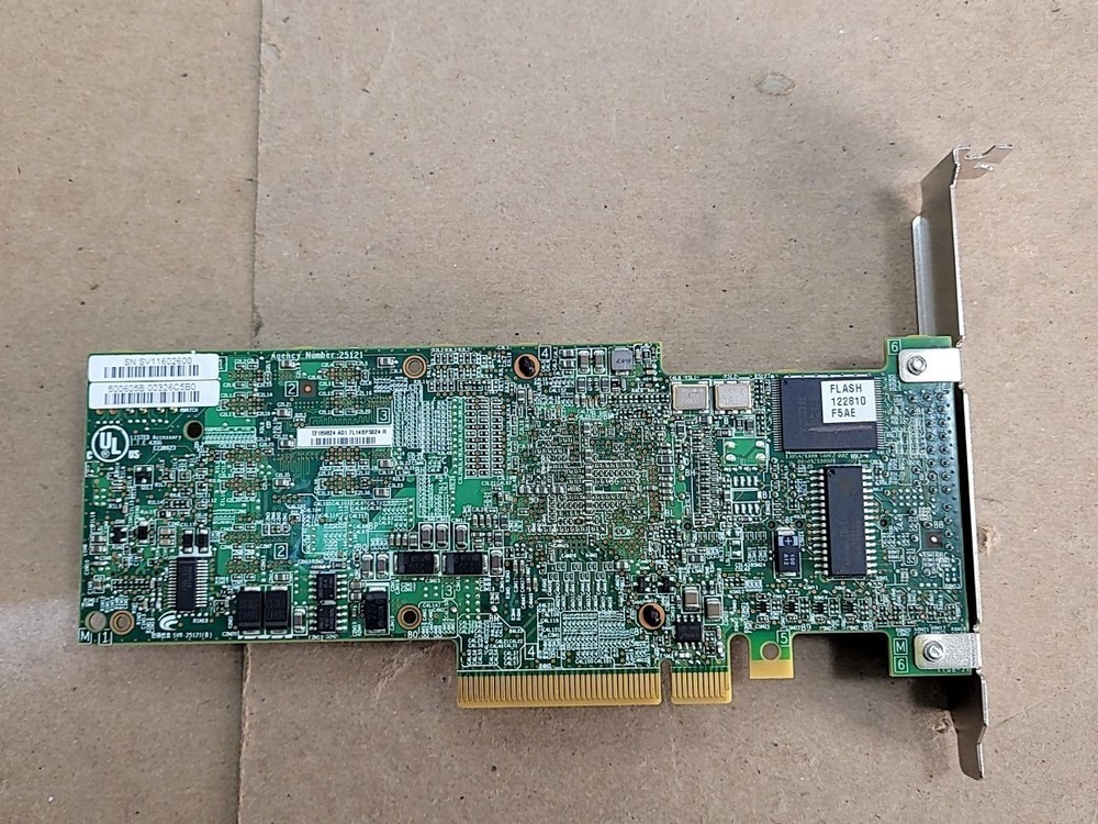 IBM L3-25121-71A 6Gbps RAID Controller PCIe SAS SATA